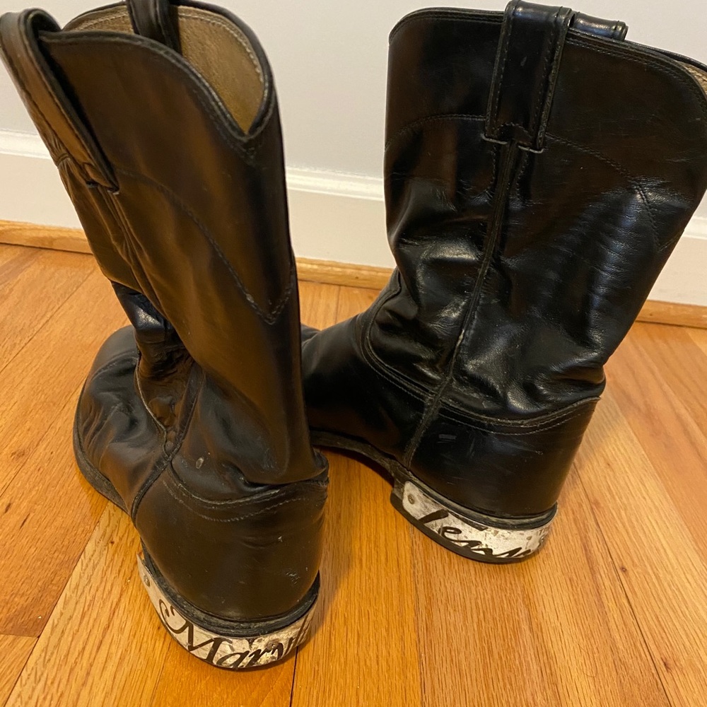License to boot Justin vintage cowboy boots